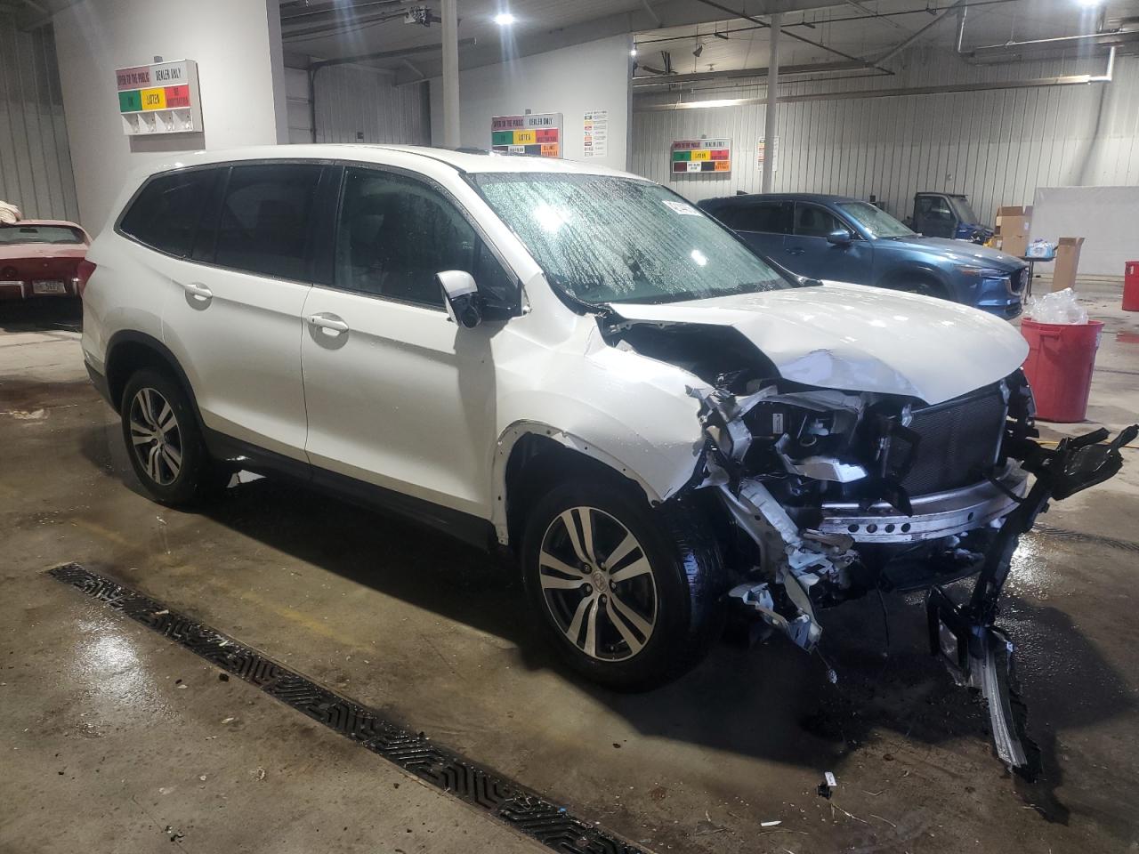 2017 Honda Pilot - Image 4