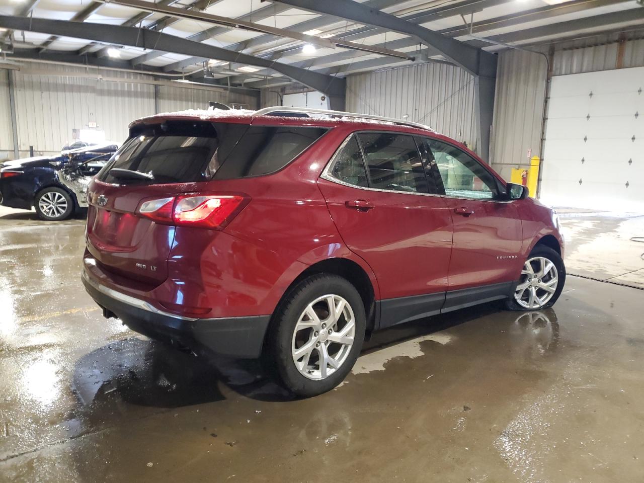 2020 Chevrolet Equinox - Image 3