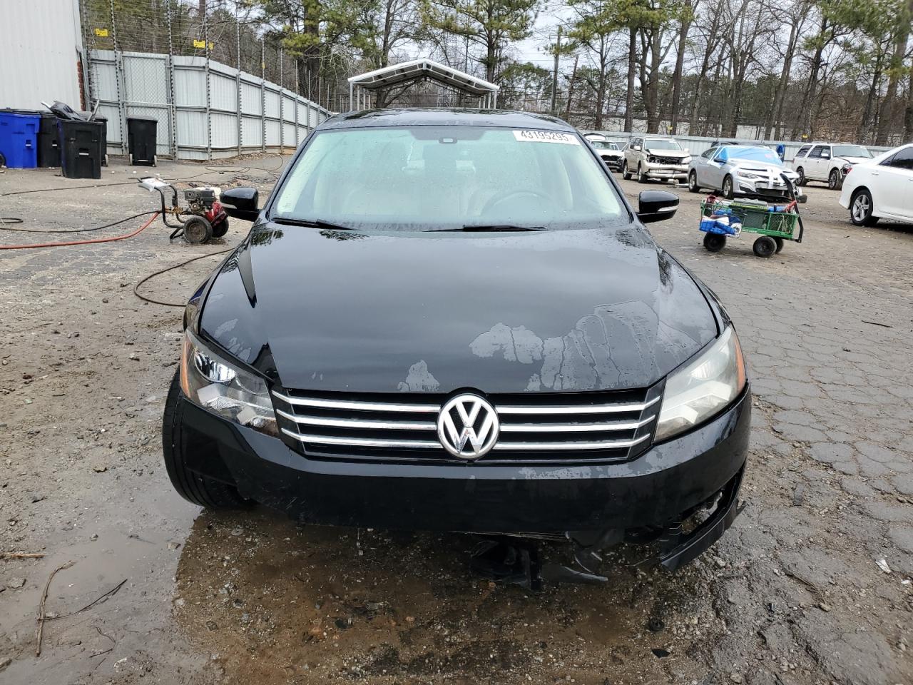 2014 Volkswagen Passat - Image 5