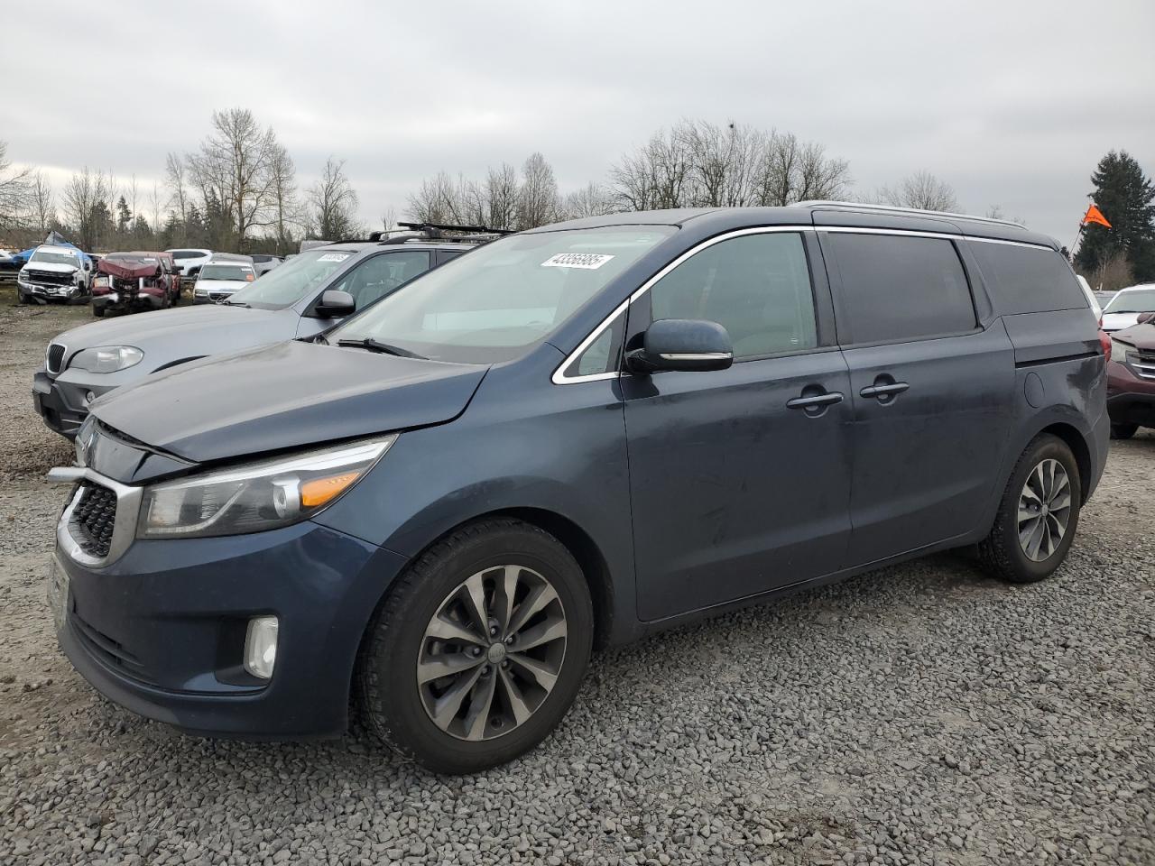 2016 Kia Sedona - Image 1