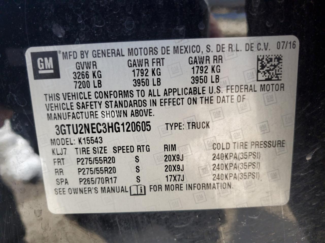 2017 GMC Sierra - Image 12