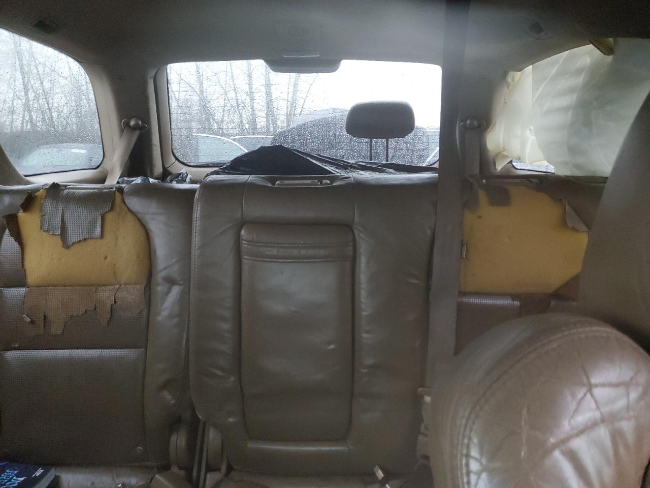 2004 Acura MDX - Image 10