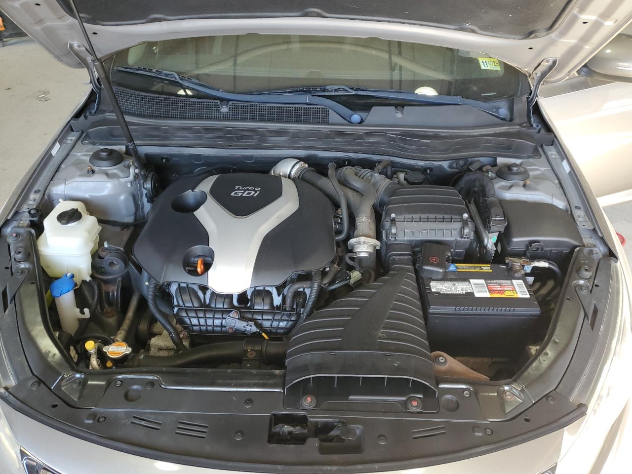 2012 Kia Optima - Image 11
