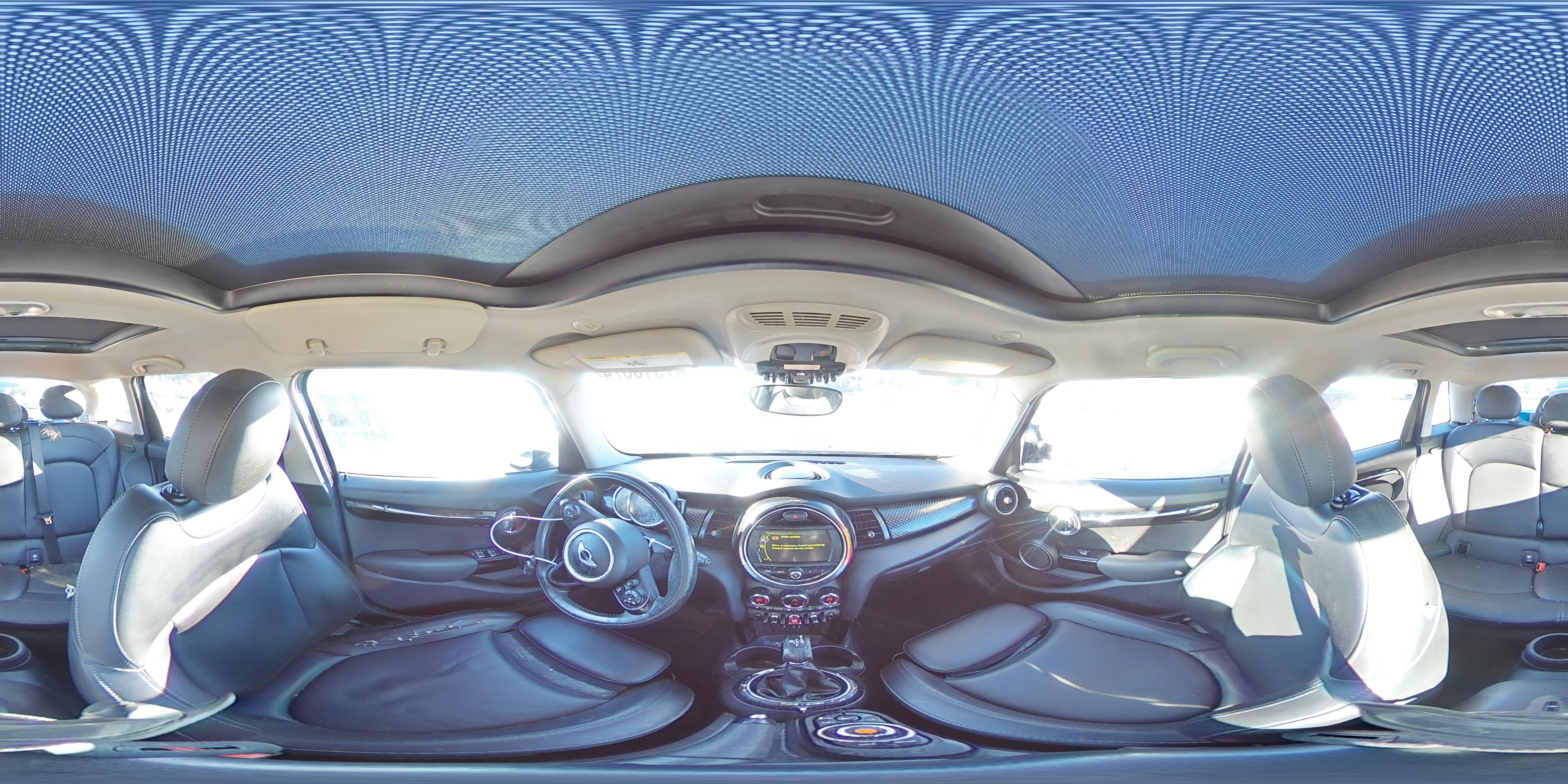 2015 MINI Cooper - Image 12