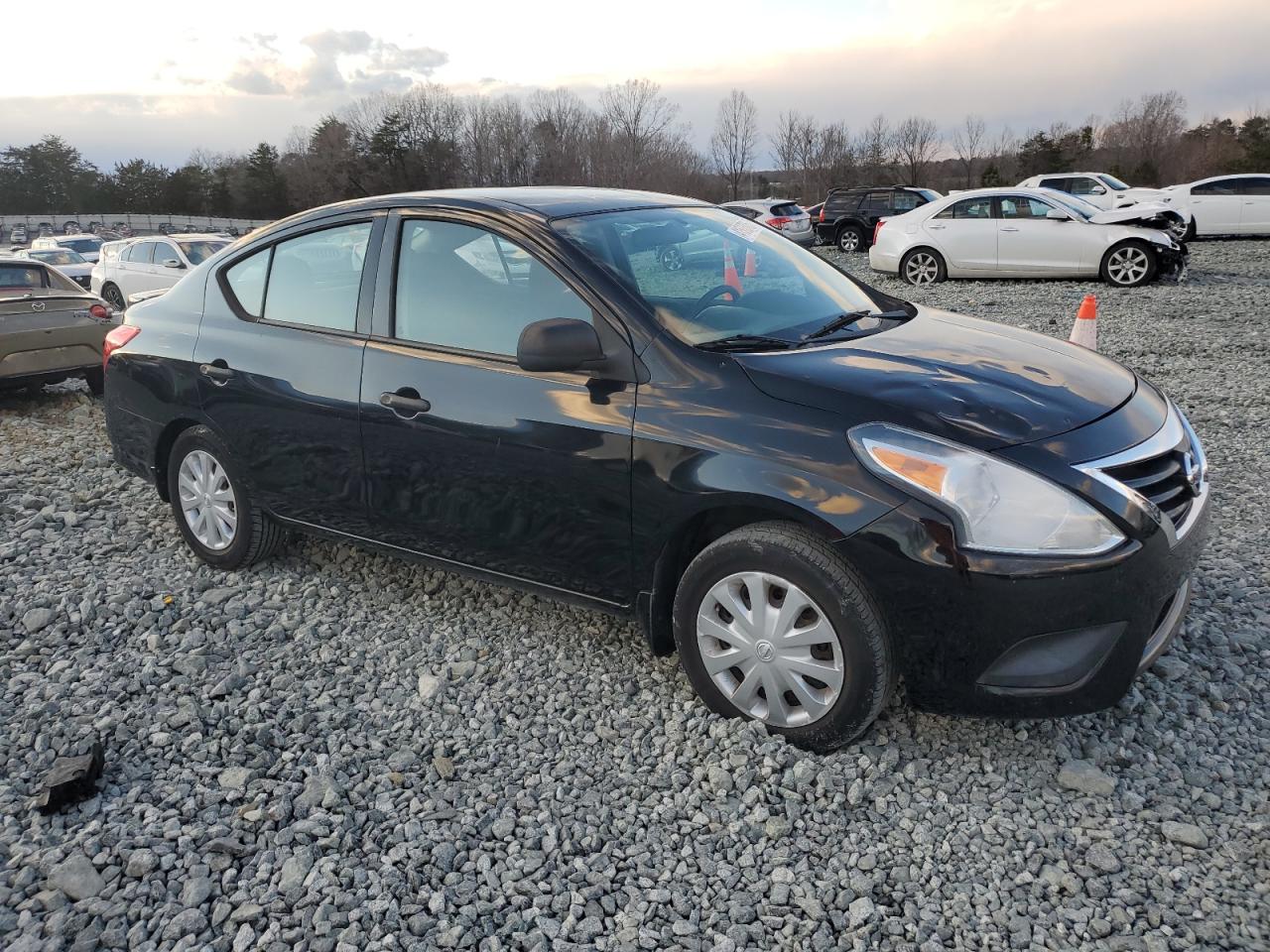 VIN 3N1CN7APXFL820202 2015 NISSAN VERSA no.4