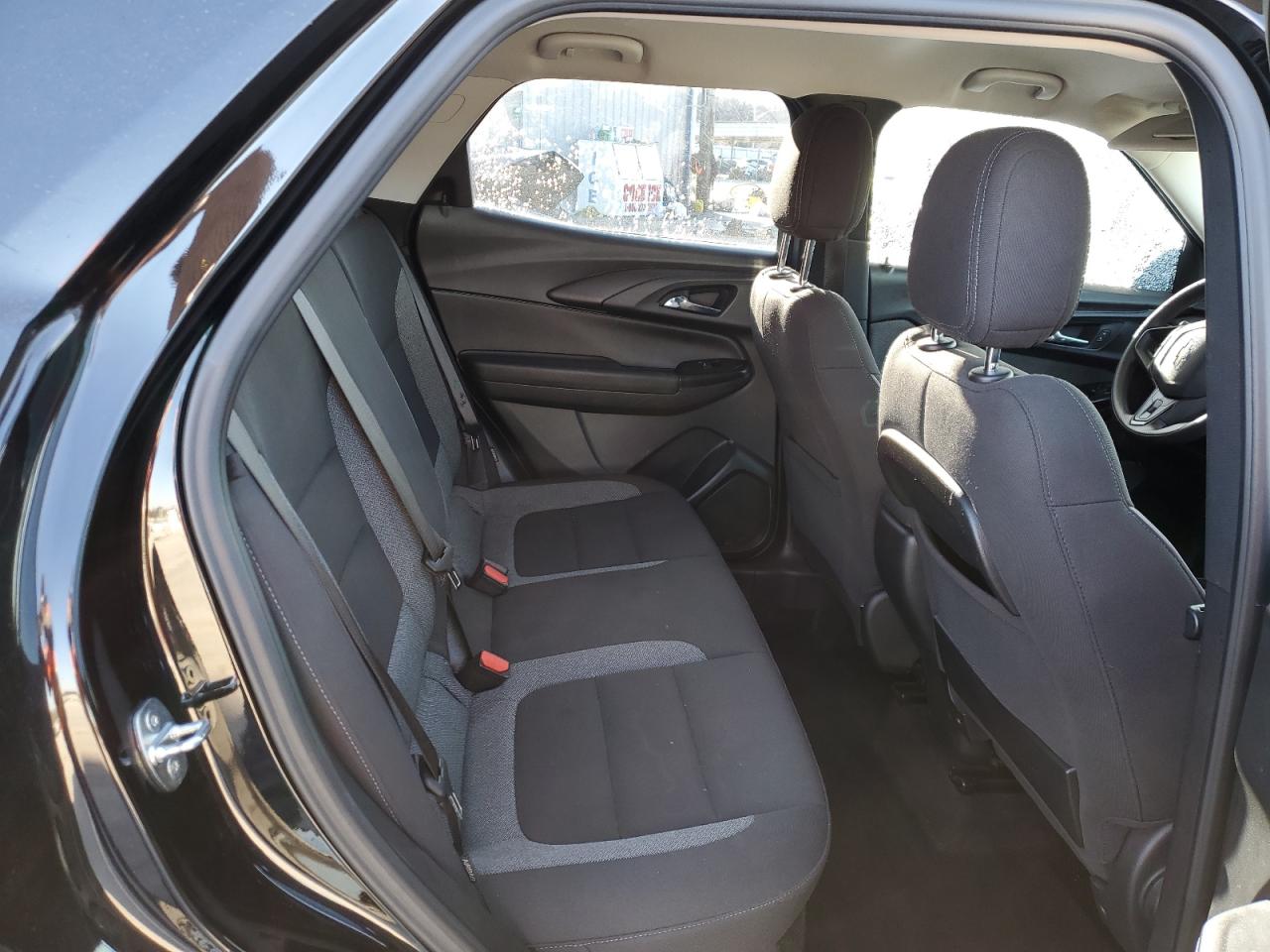 2021 Chevrolet TrailBlazer - Image 11