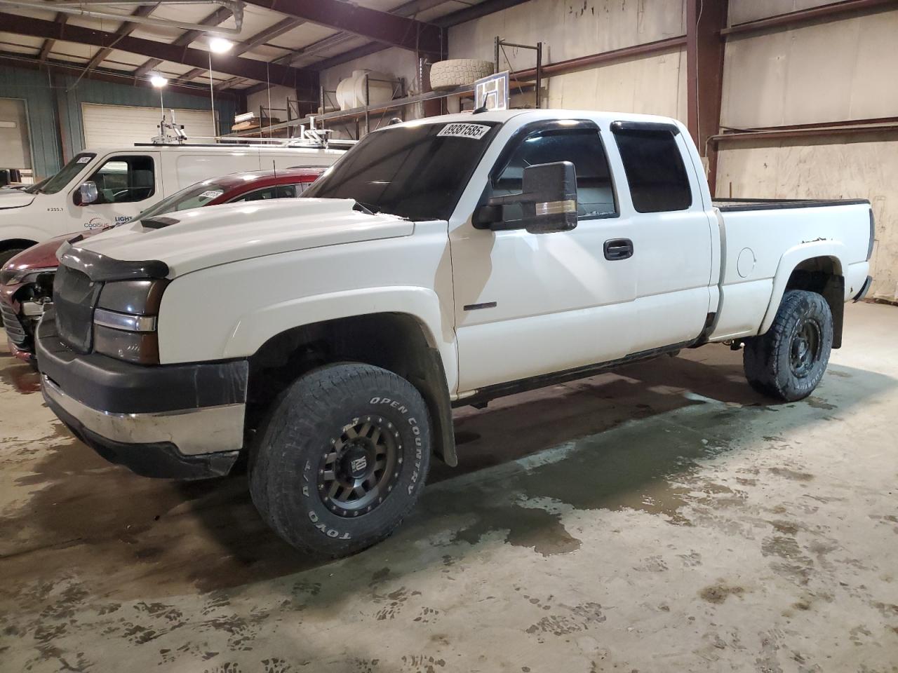 2004 Chevrolet Silverado - Image 1