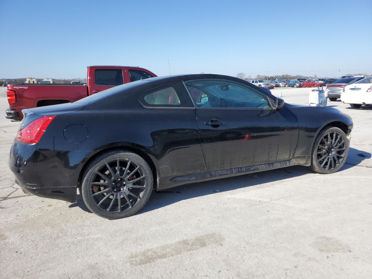 2011 Infiniti G - Image 3