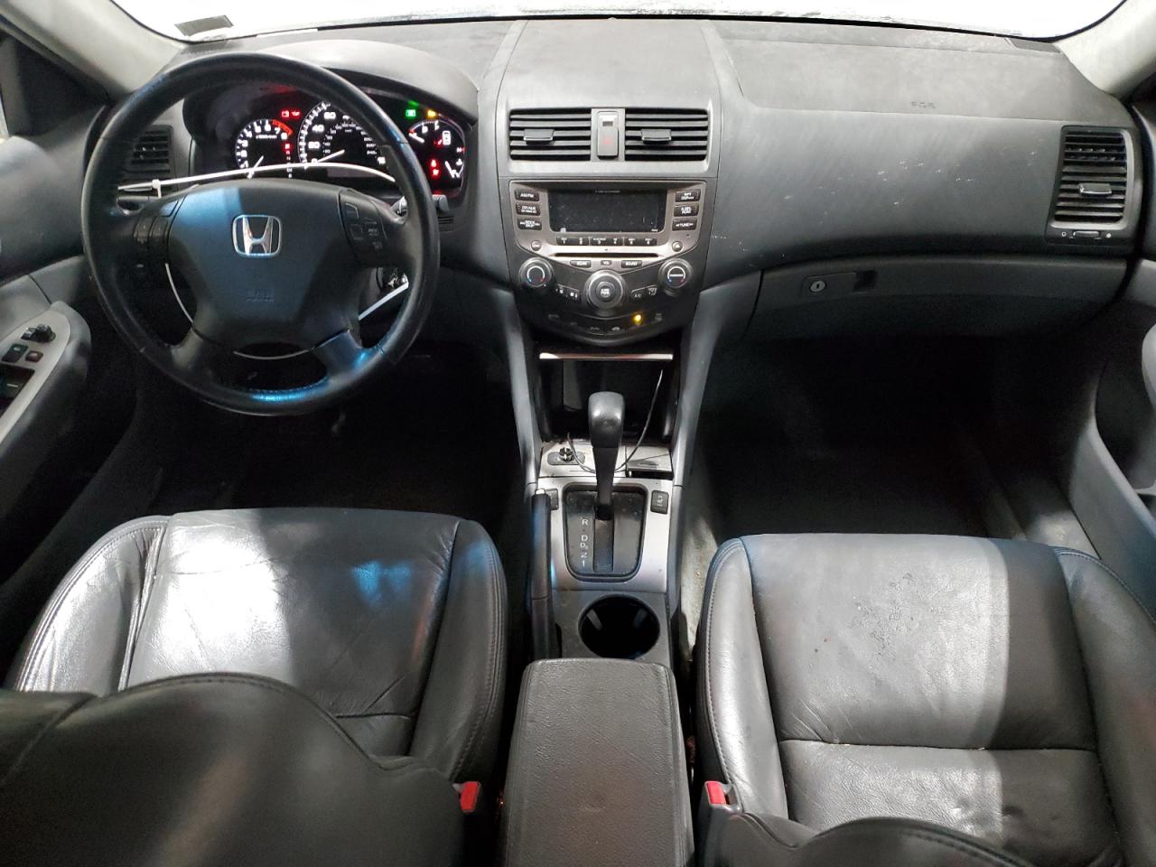 2007 Honda Accord - Image 8