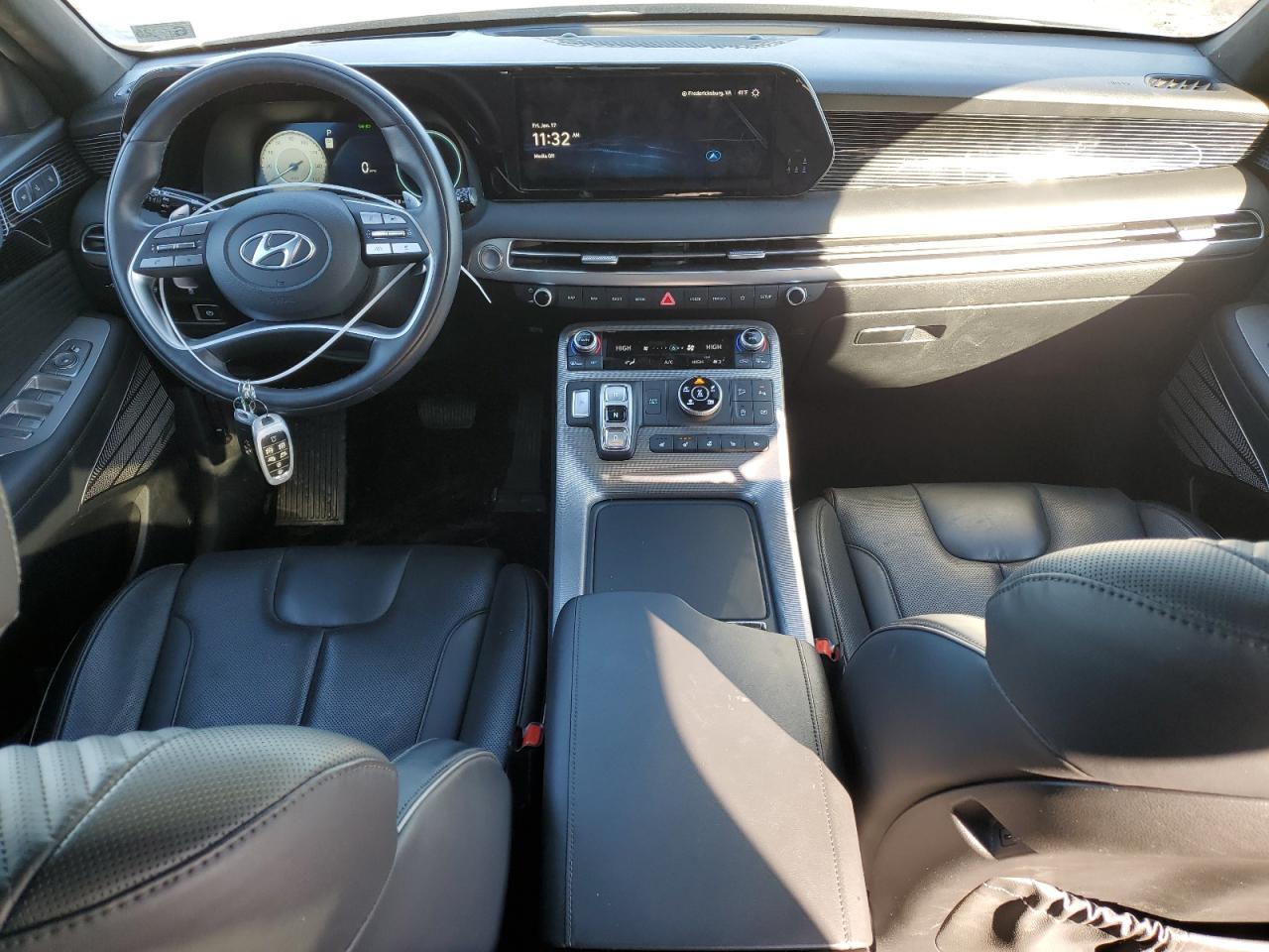2023 Hyundai Palisade - Image 8