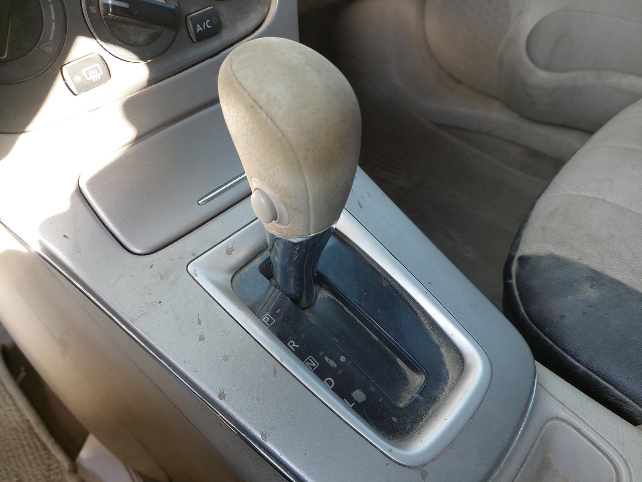 MNTBC2C90E6004570 - 2014 Nissan Tiida - #42881845