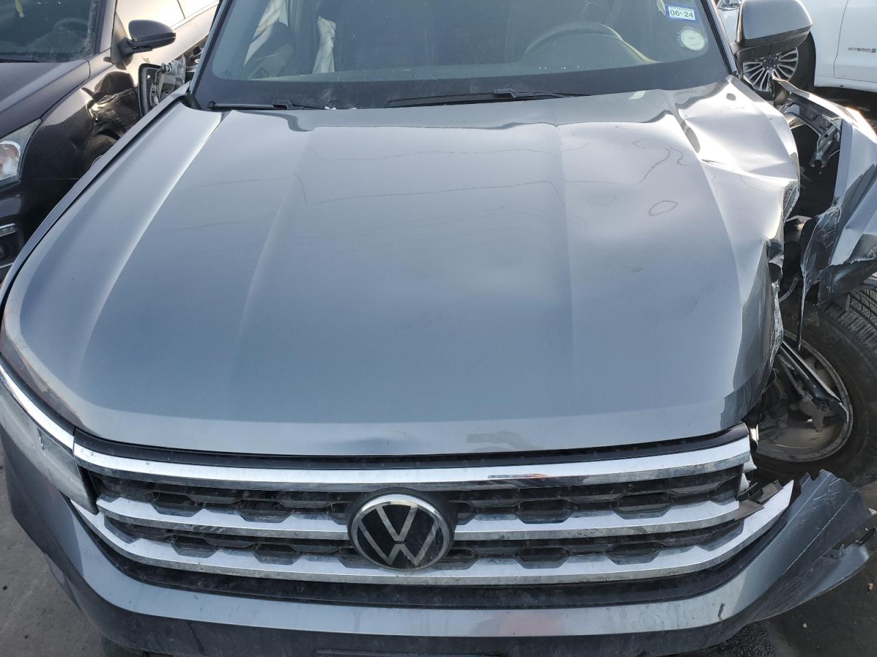 2021 Volkswagen Atlas - Image 14