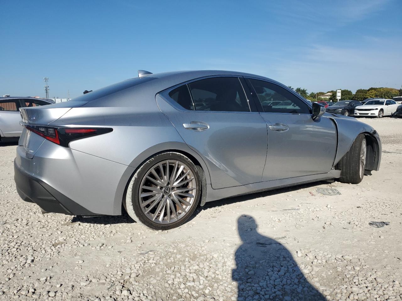 2023 Lexus IS - Image 3