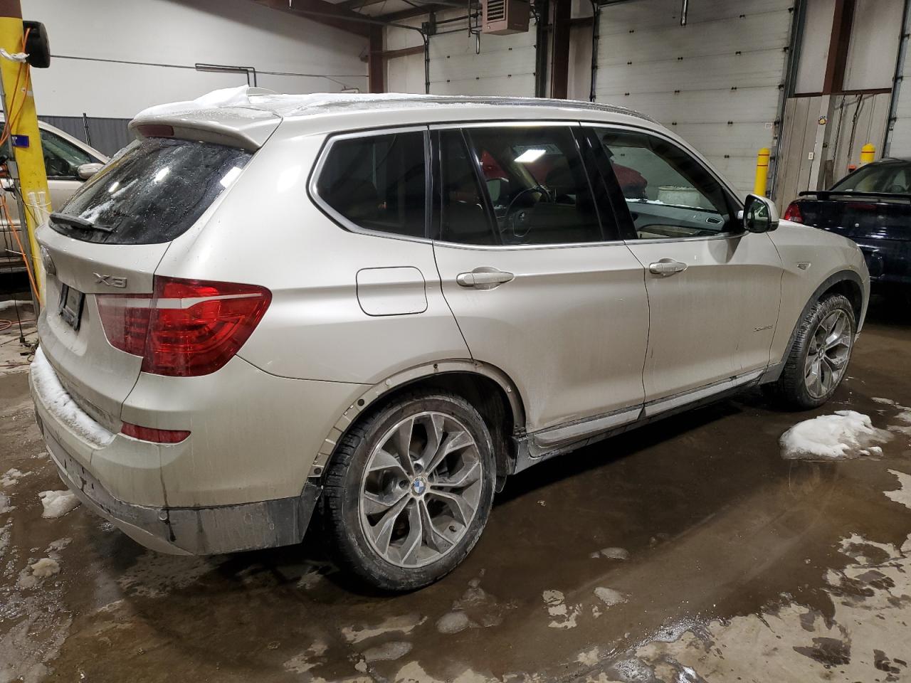 2015 BMW X3 - Image 3