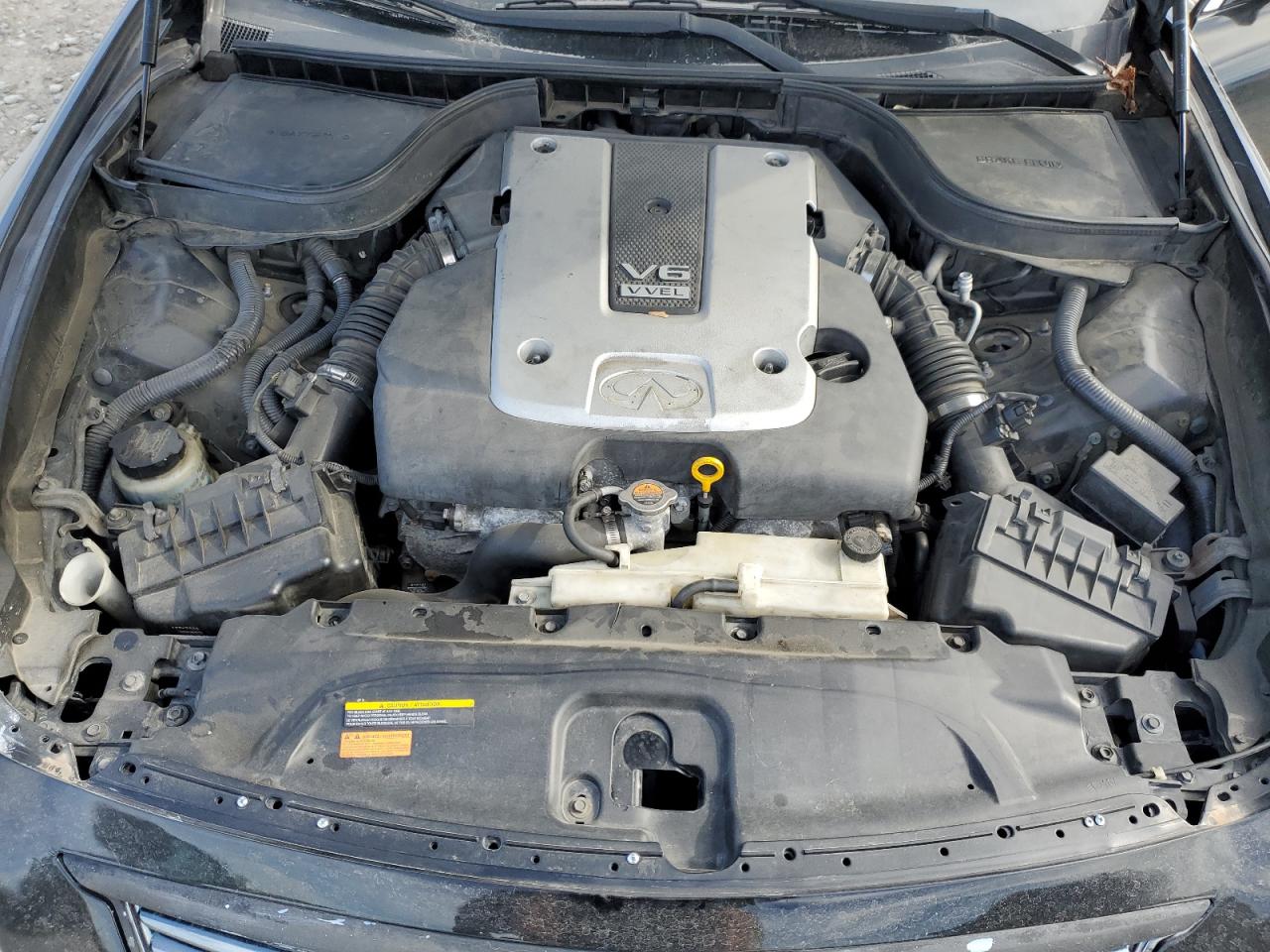 2013 Infiniti G - Image 13