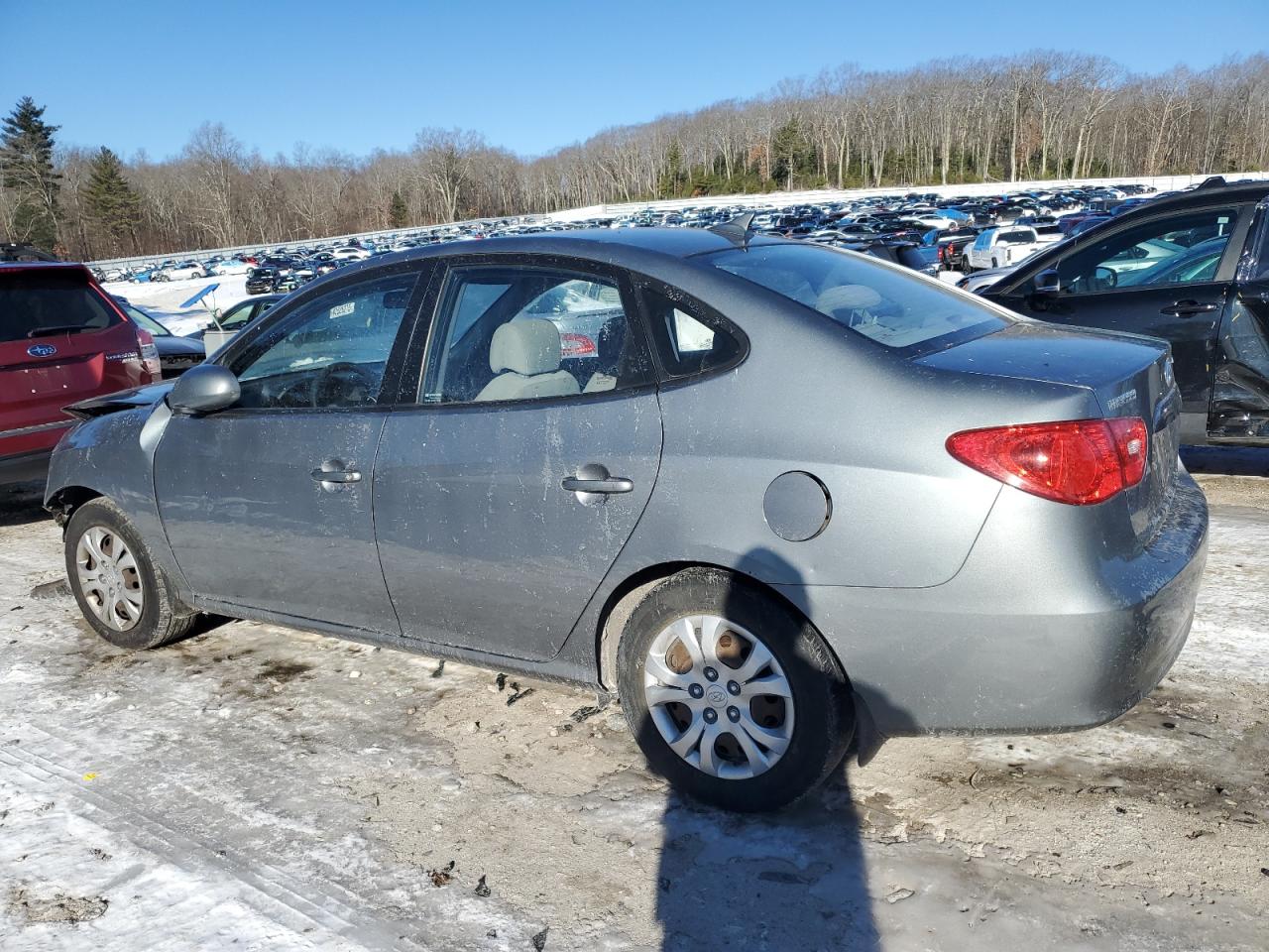 2009 Hyundai Elantra - Image 2