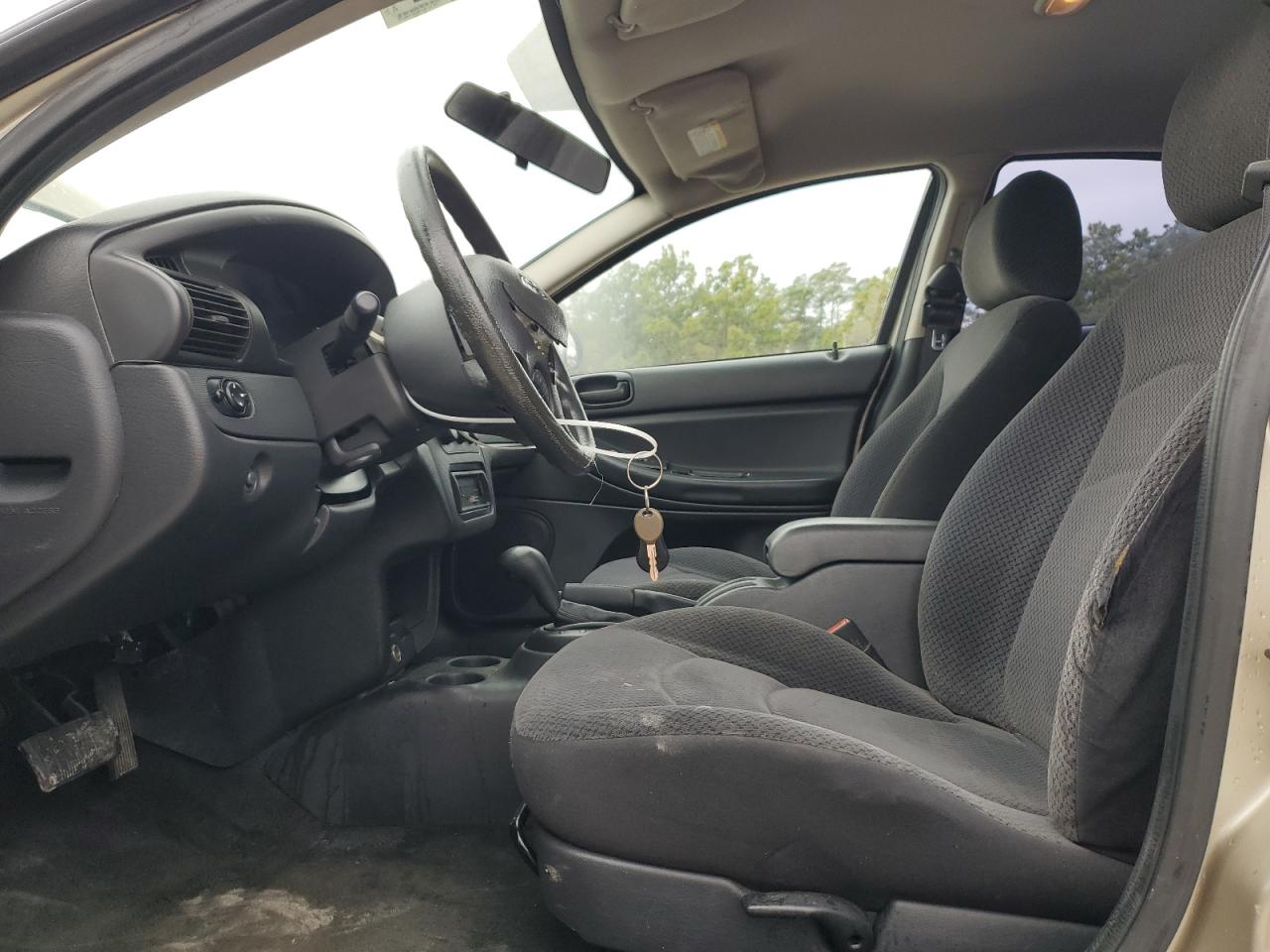 2005 Dodge Stratus - Image 7