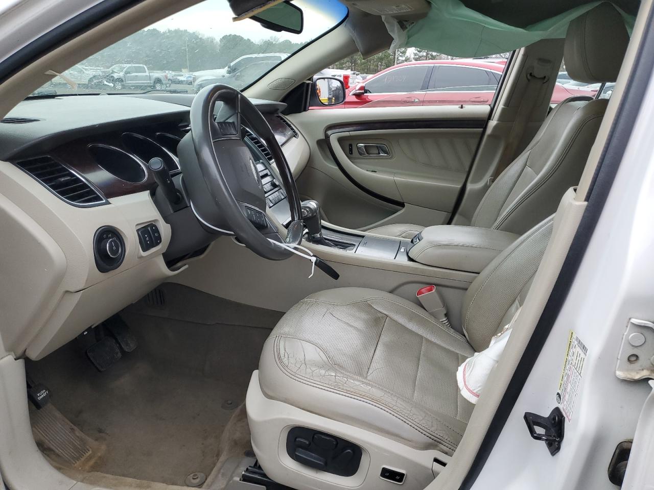 2012 Ford Taurus - Image 7