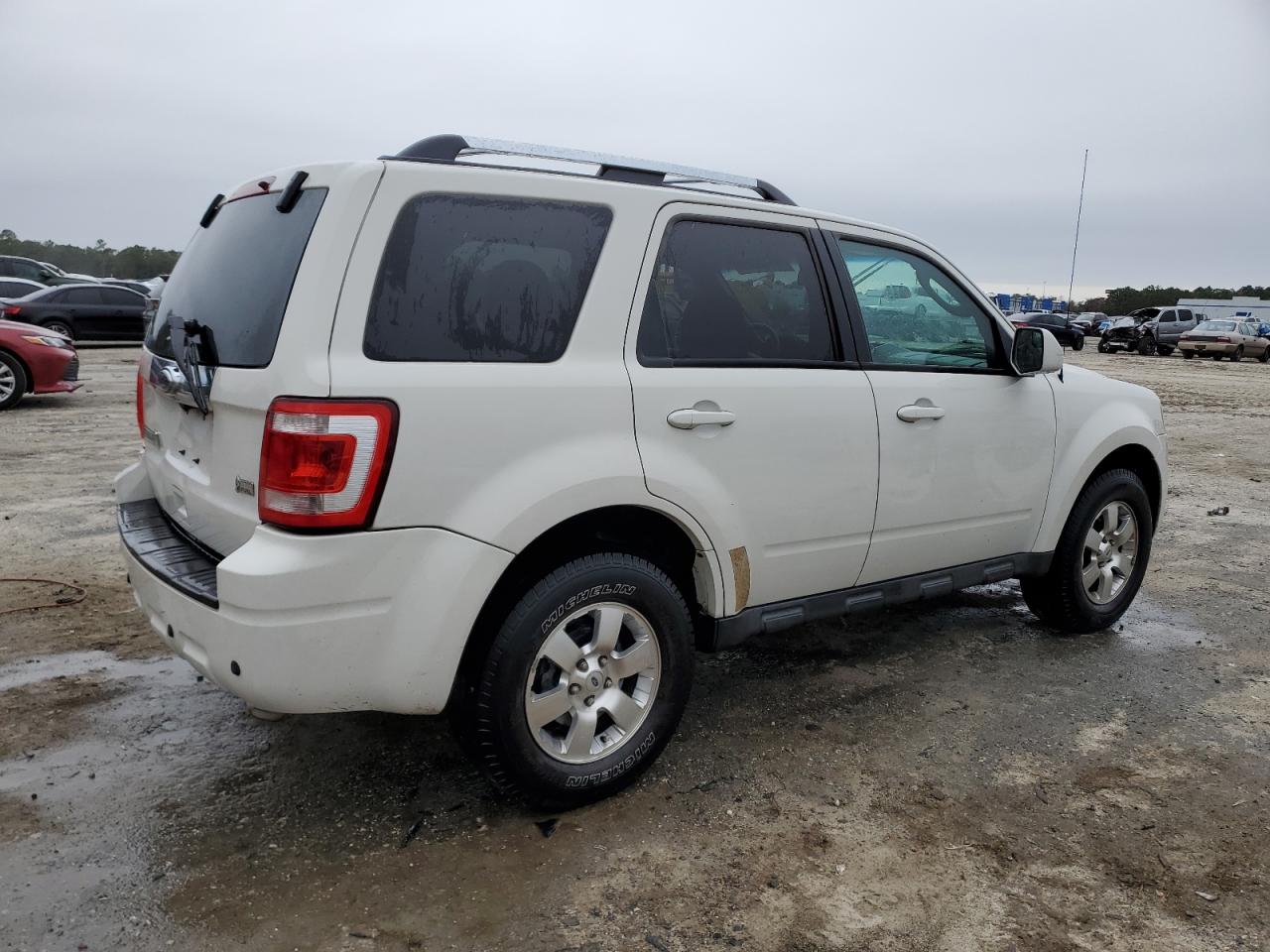 2012 Ford Escape - Image 3