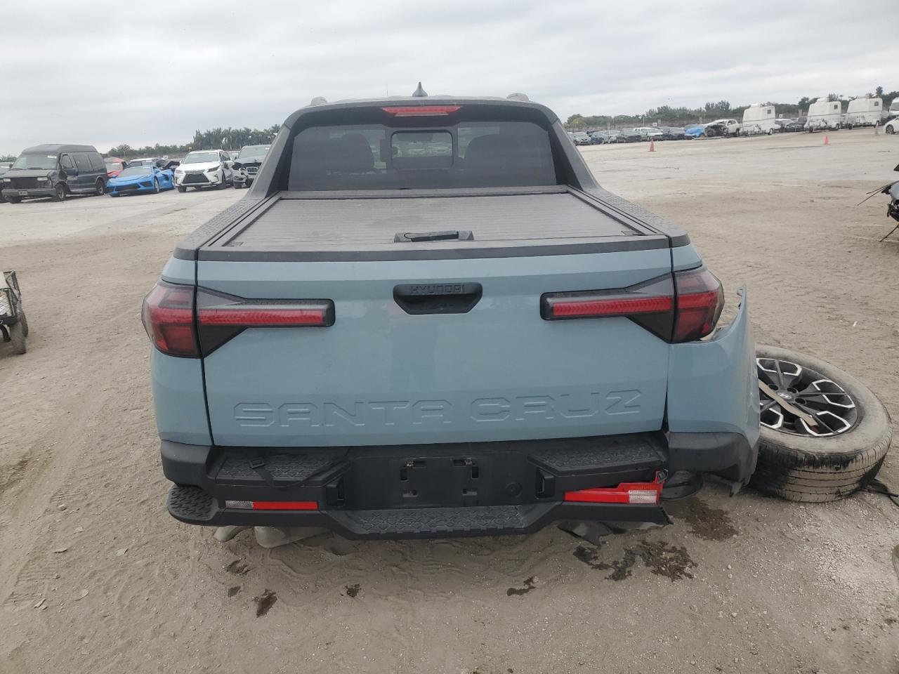 2023 Hyundai Santa Cruz - Image 6