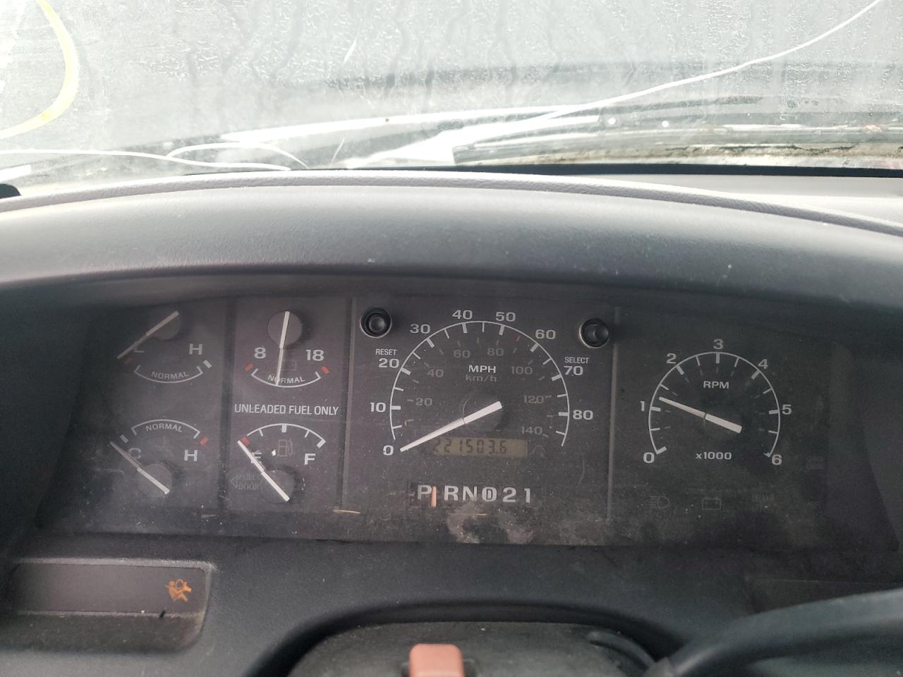 1994 Ford Bronco U100 VIN: 1FMEU15H2RLA87633 Lot: 42975525