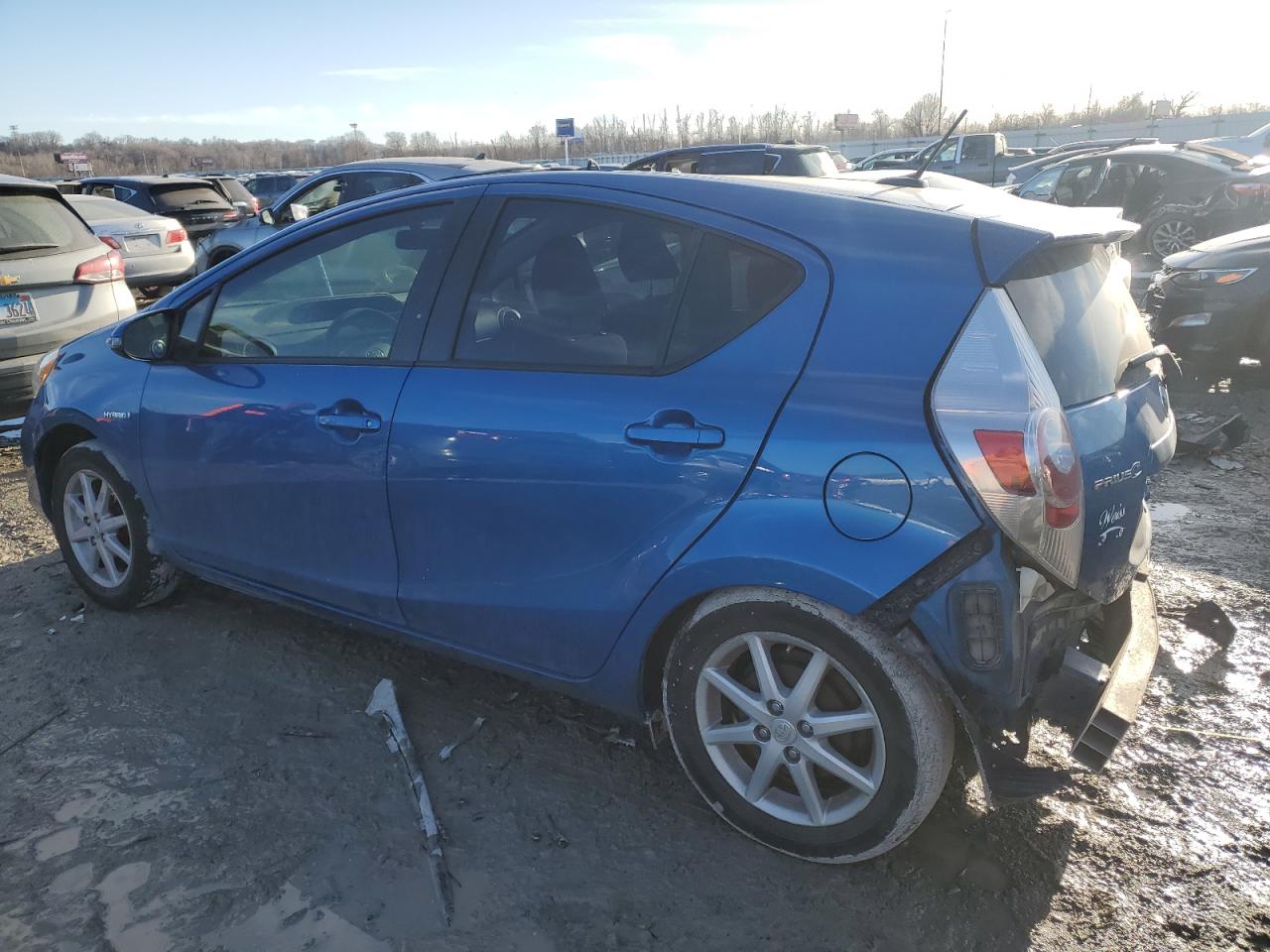2014 Toyota Prius - Image 2