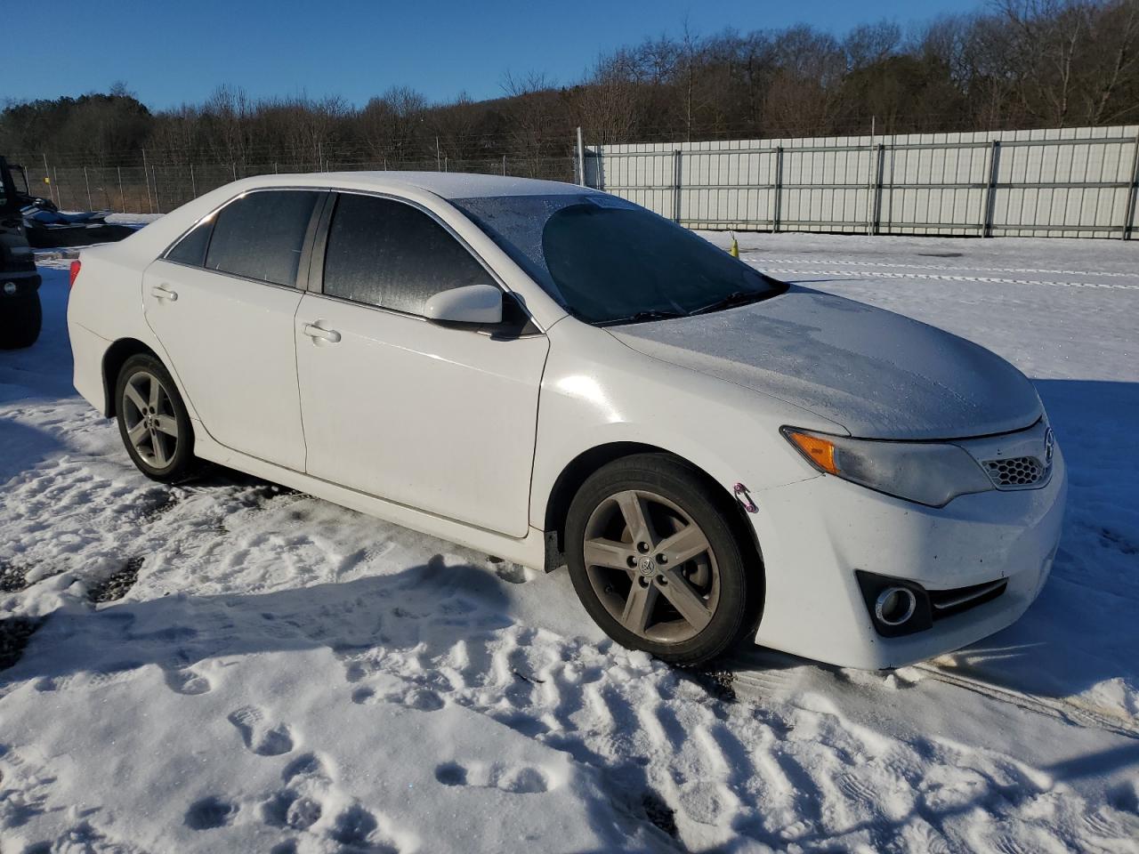 VIN 4T1BF1FK0DU206774 2013 TOYOTA CAMRY no.4