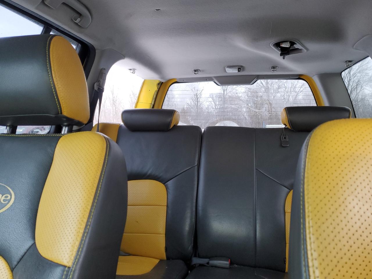 2005 Nissan XTerra - Image 10