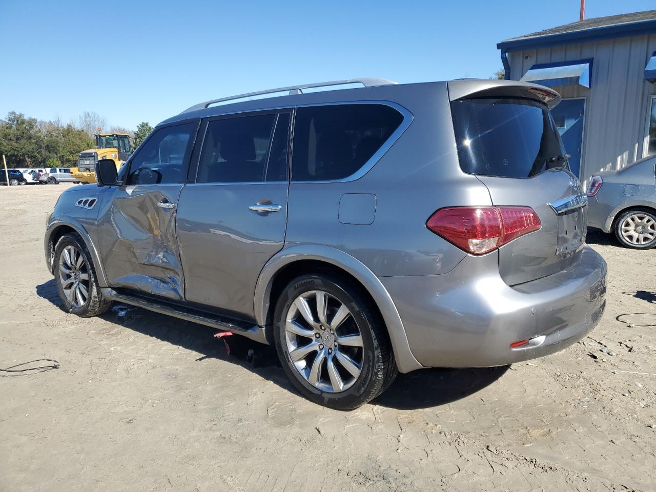 2011 Infiniti QX56 - Image 2