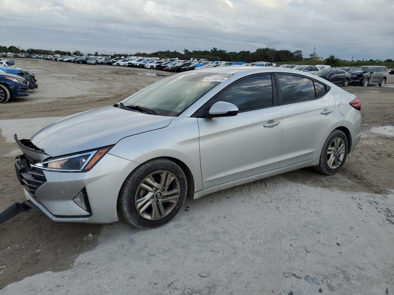 2019 Hyundai Elantra - Image 1