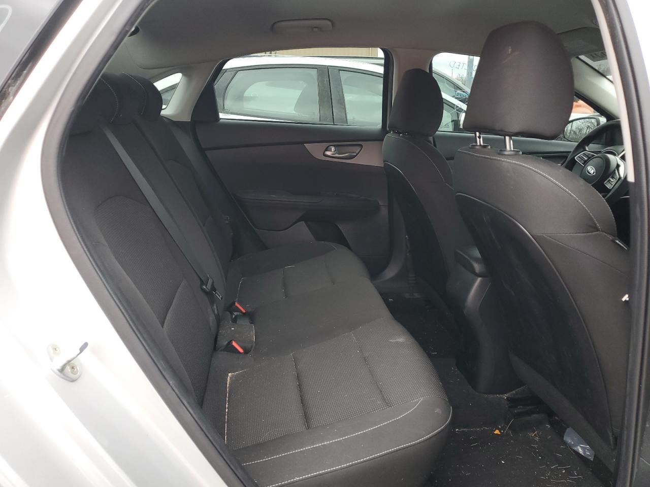 2020 Kia Forte - Image 10