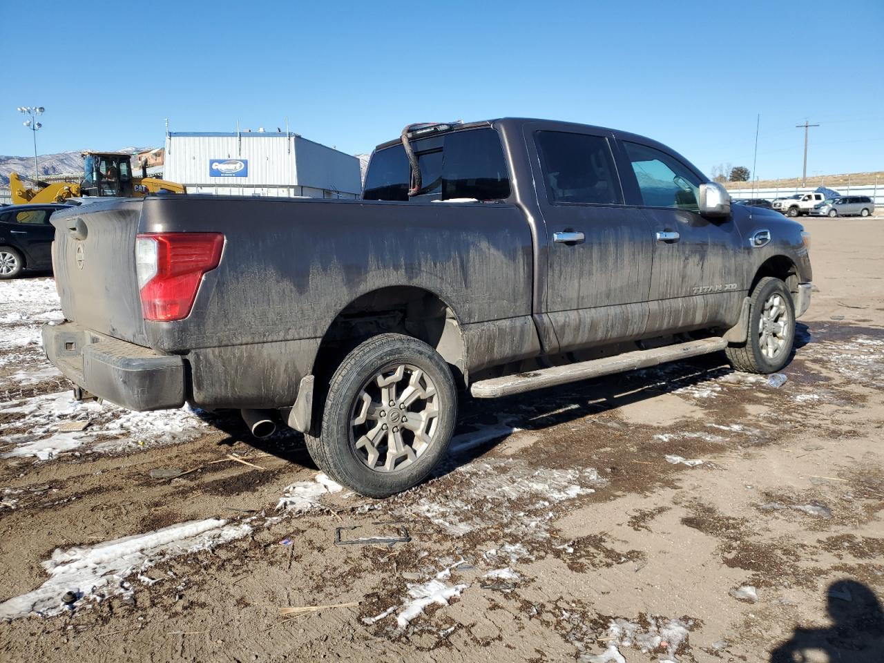 2016 Nissan Titan - Image 3
