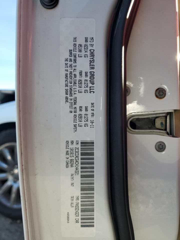 2012 Chrysler 300 - Image 12