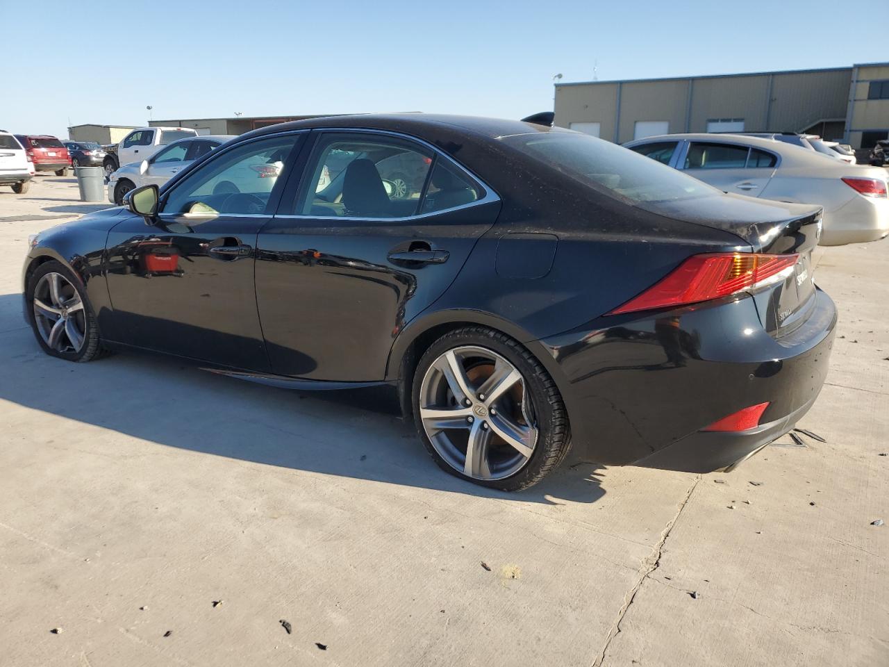 2020 Lexus IS - Image 2