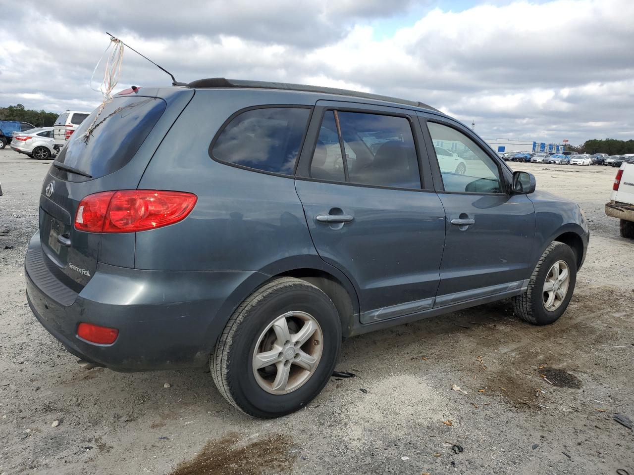 2008 Hyundai Santa Fe - Image 3