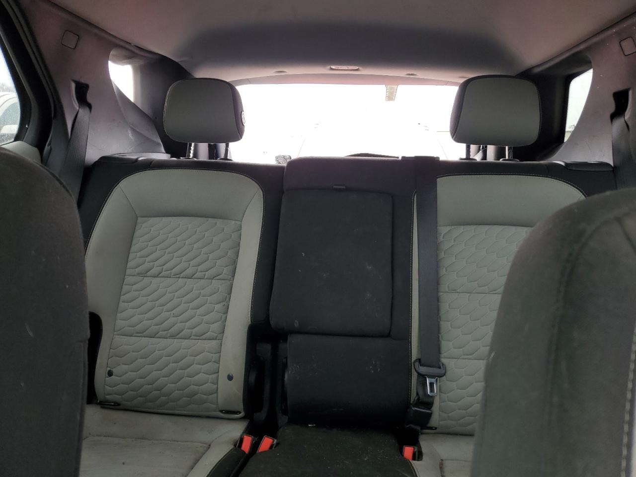 2020 Chevrolet Equinox - Image 10