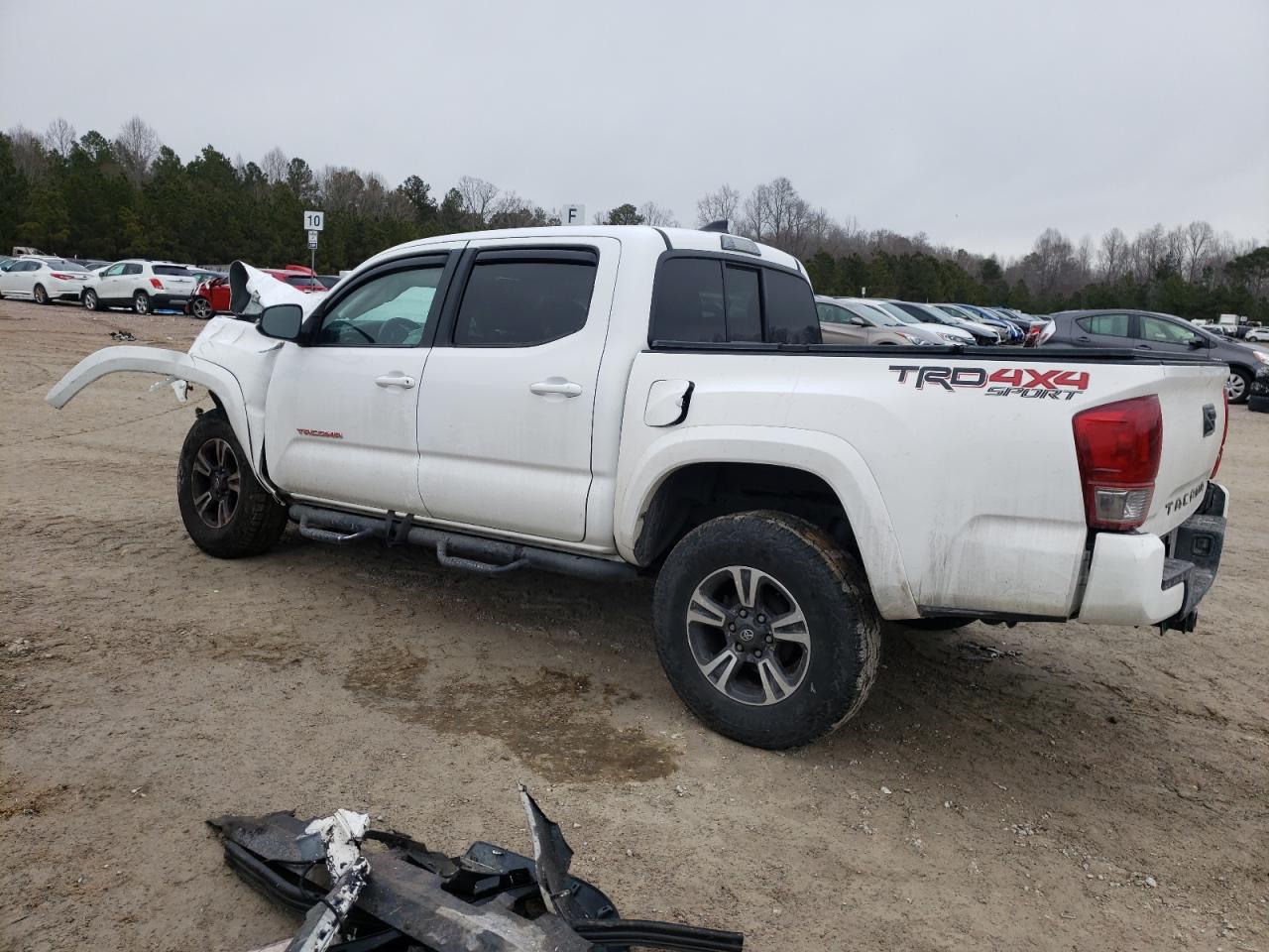 2016 Toyota Tacoma - Image 2