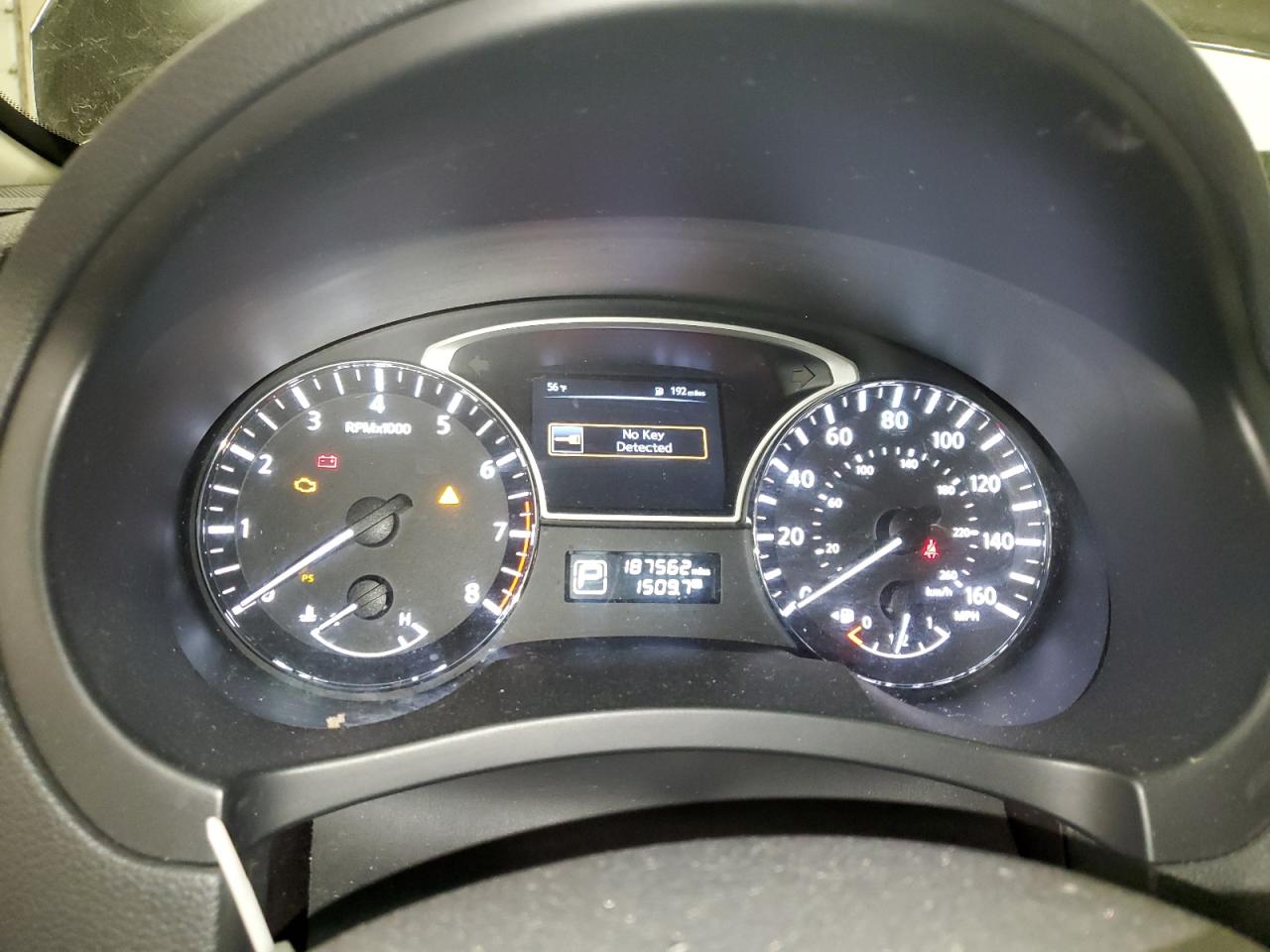 2015 Nissan Altima - Image 9
