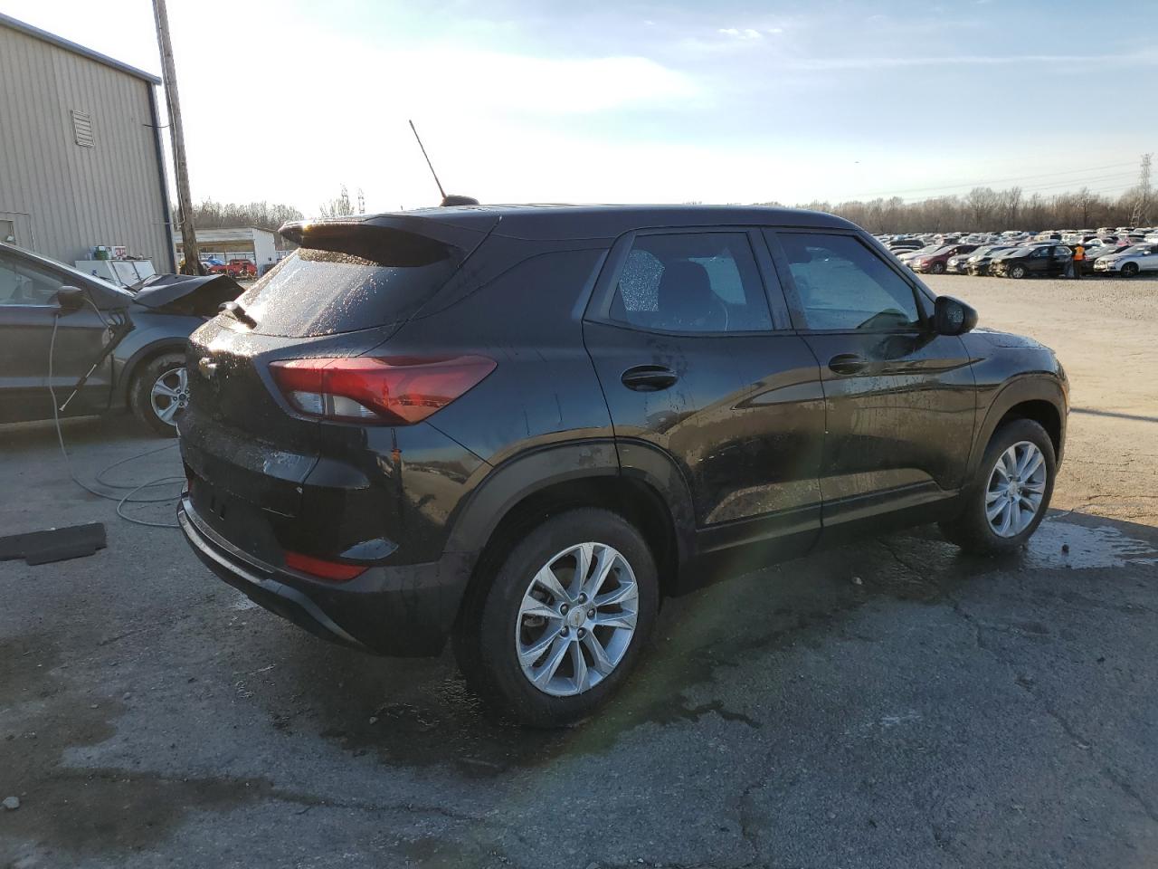 2021 Chevrolet TrailBlazer - Image 3