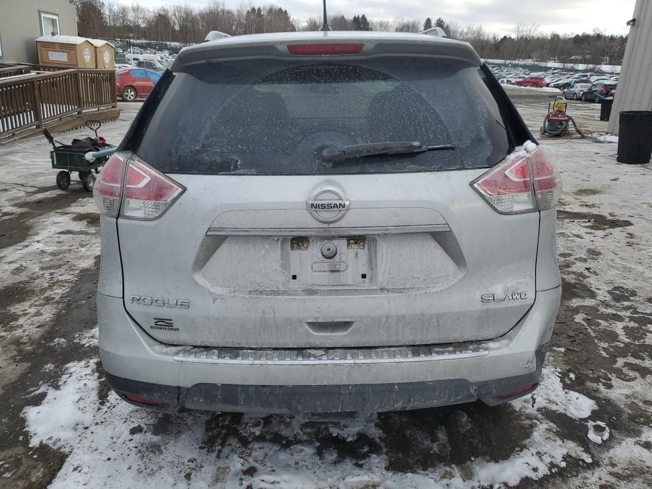 2015 Nissan Rogue - Image 6