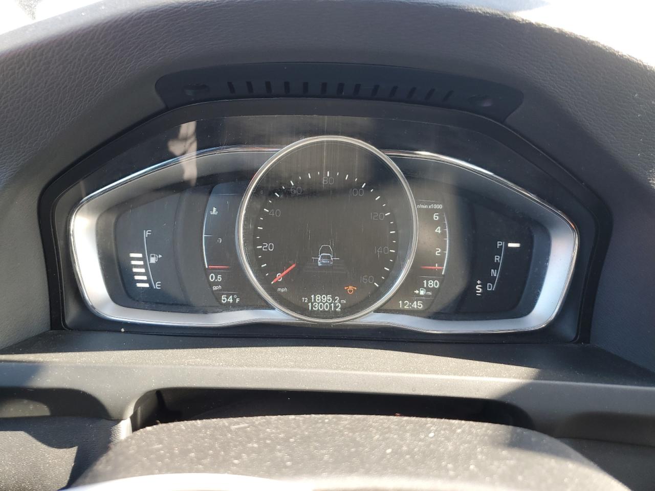 2016 Volvo S60 - Image 9