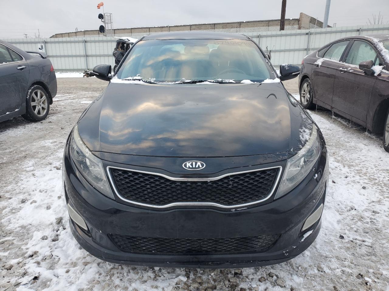 VIN 5XXGM4A7XFG410866 2015 KIA OPTIMA no.5