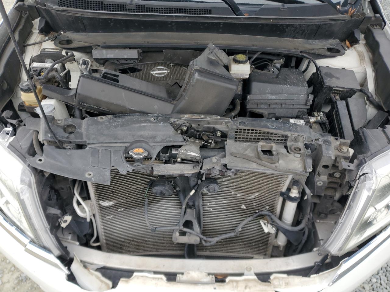 2014 Nissan Pathfinder - Image 12