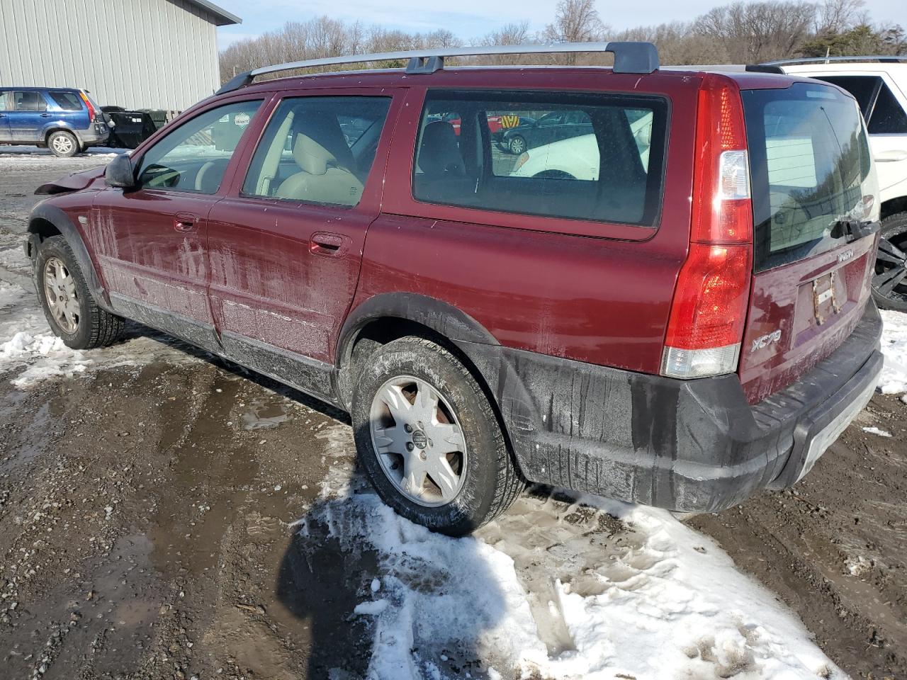 2005 Volvo XC70 - Image 2