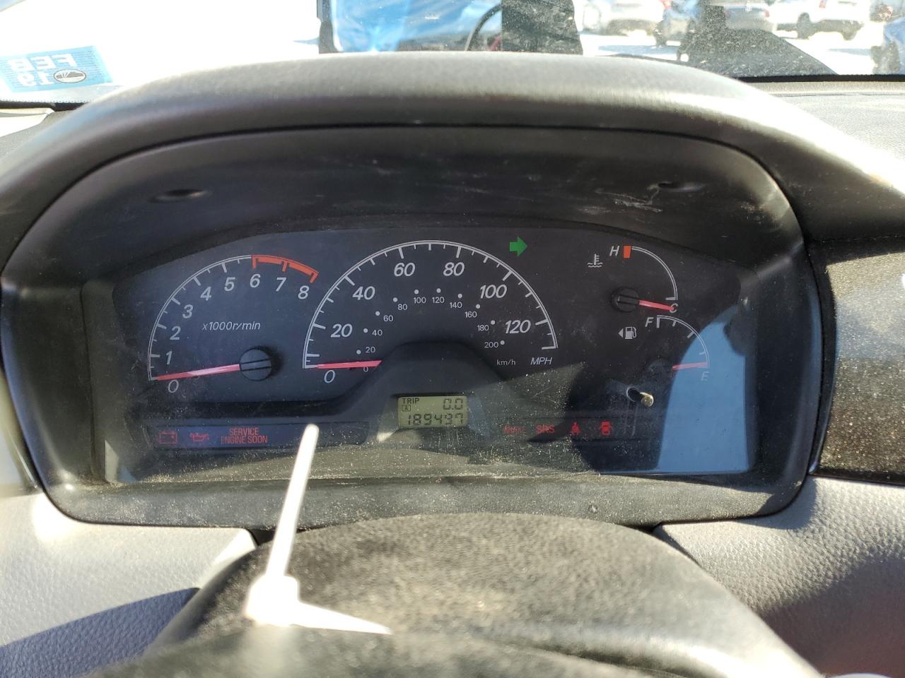 2004 Mitsubishi Lancer - Image 9