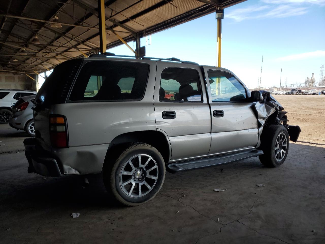 2006 Chevrolet Tahoe - Image 3