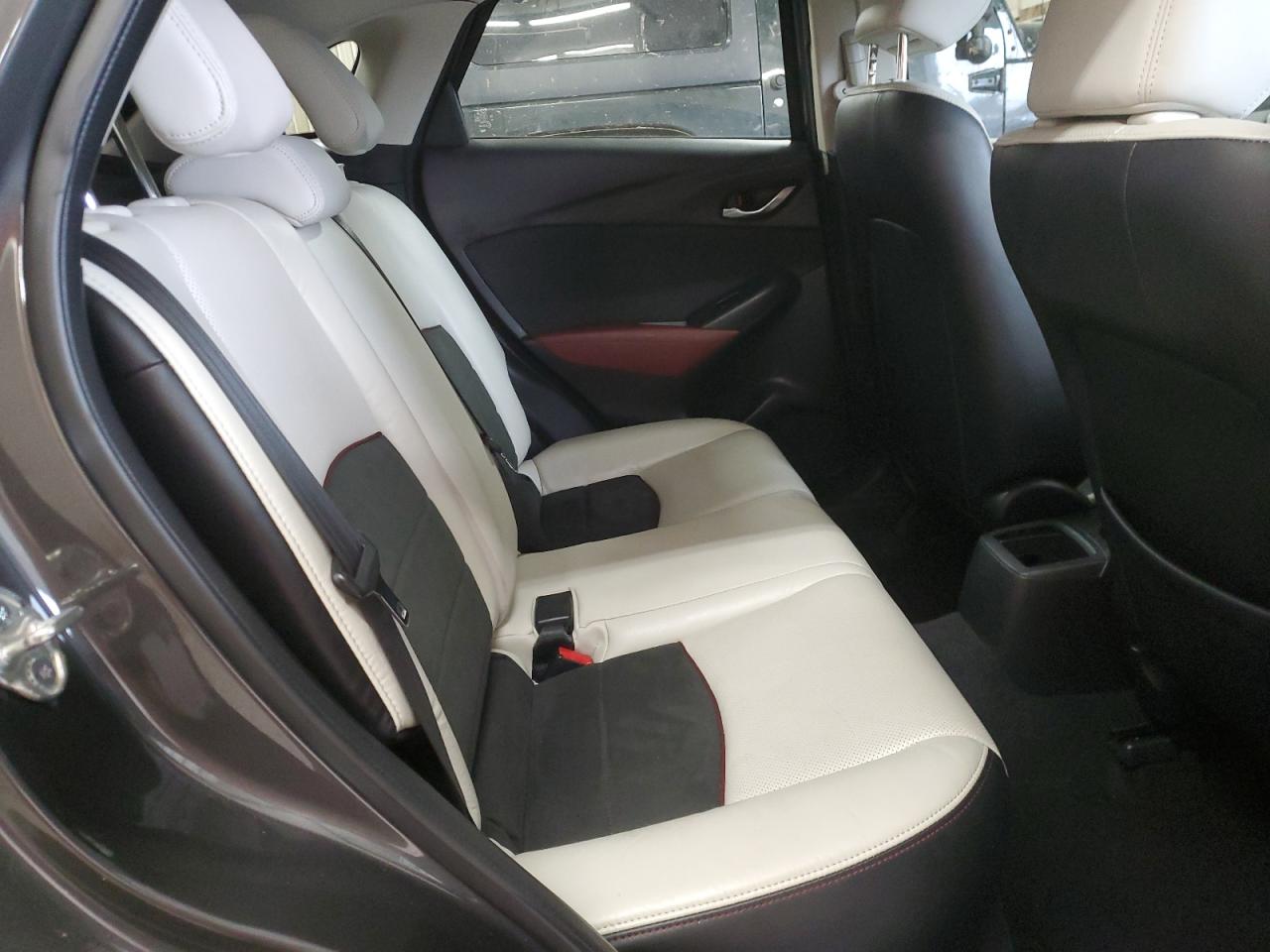2018 Mazda CX-3 - Image 11