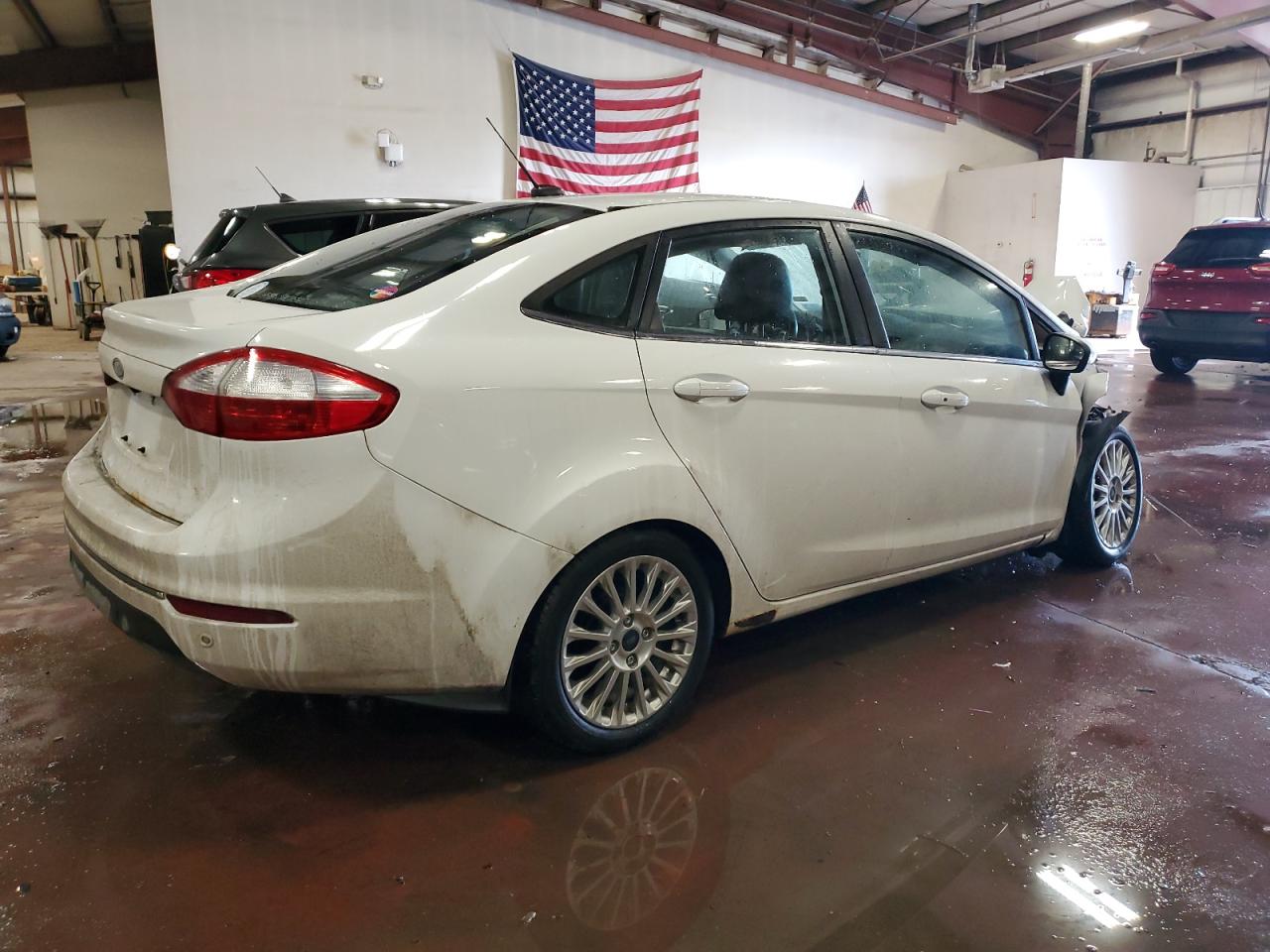 2014 Ford Fiesta - Image 3
