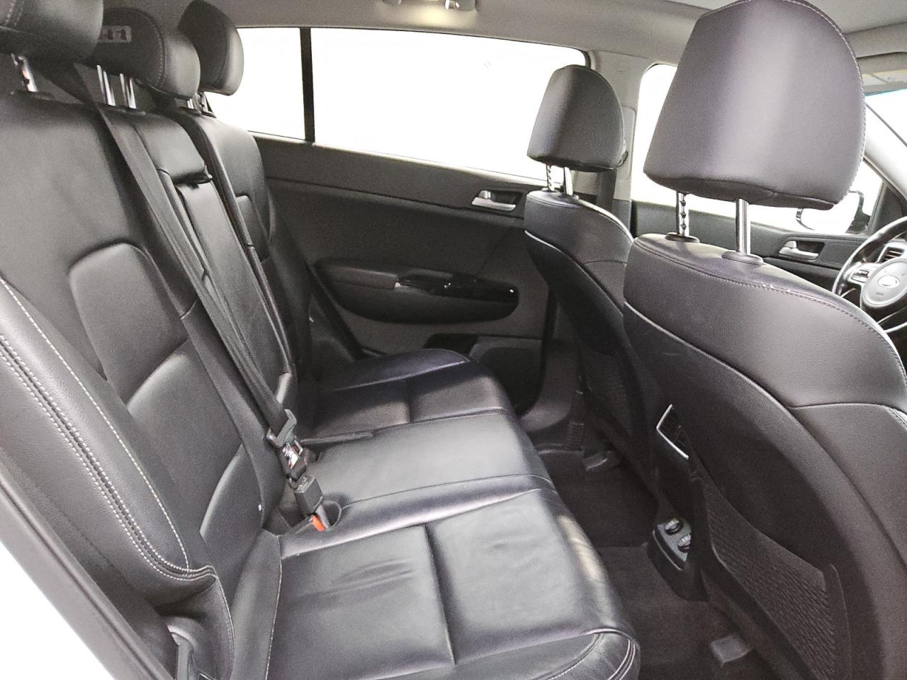 2019 Kia Sportage - Image 10