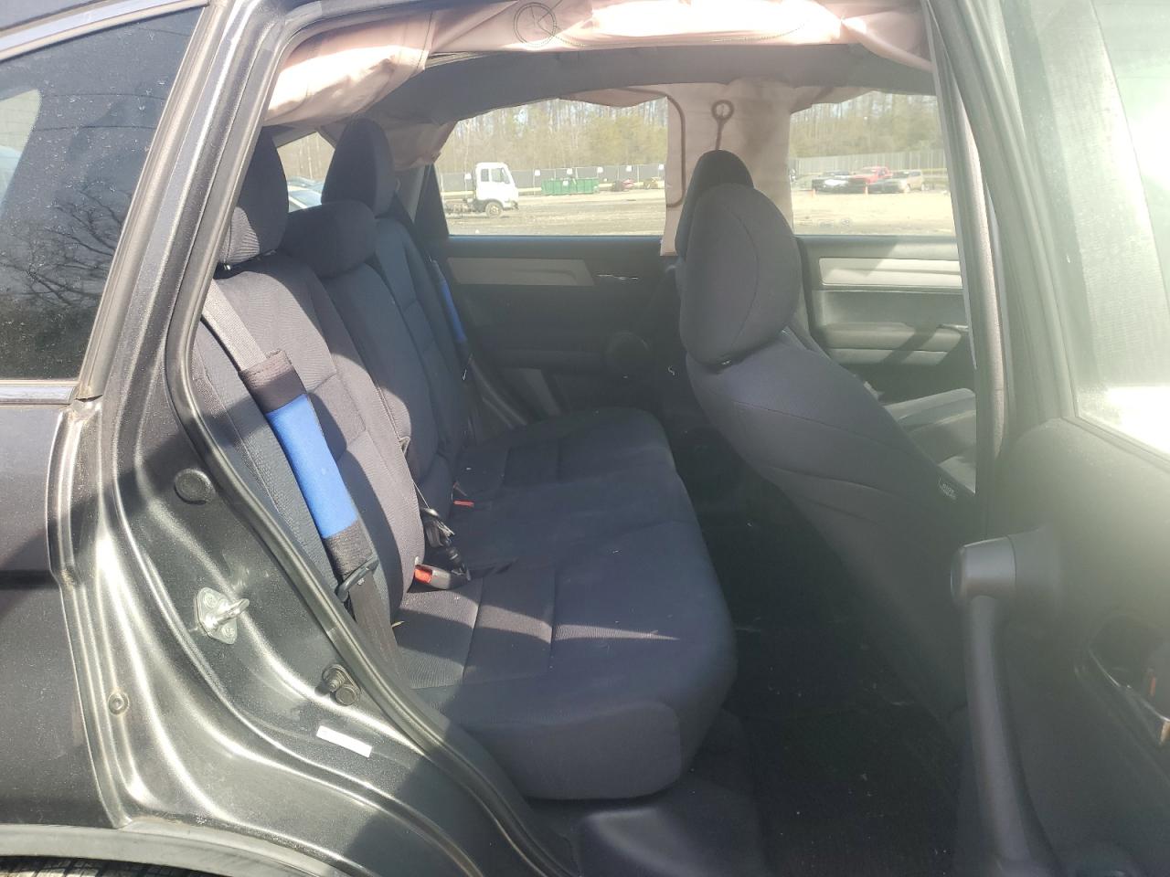 2011 Honda CR-V - Image 11